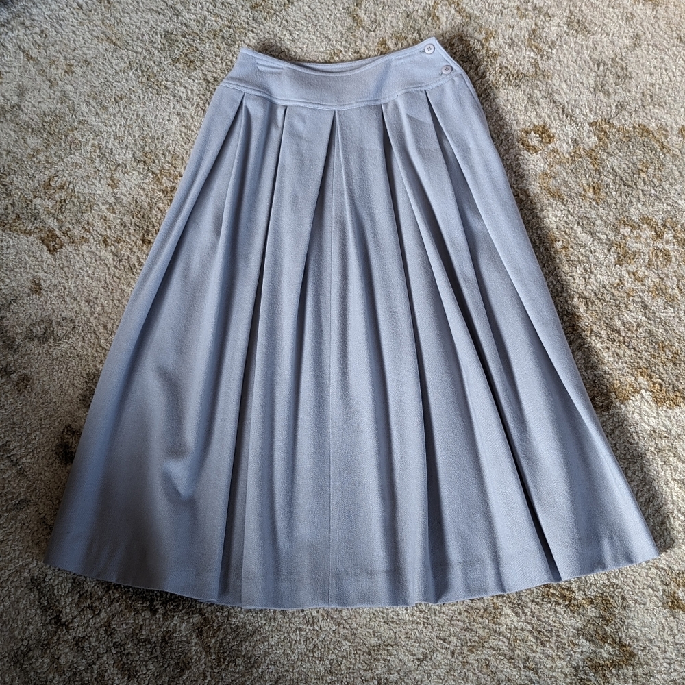 Vintage Flared Midi Wool Skirt Gray Women's Chaus Size 6 Button Detail & Pockets